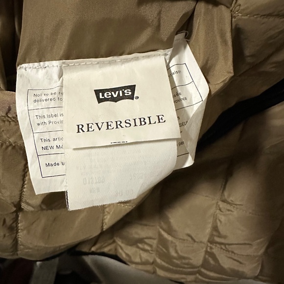 Vintage Levi’s Reversible Nylon Quilted Vest Black and Tan Men’s Unisex - Picture 13 of 16